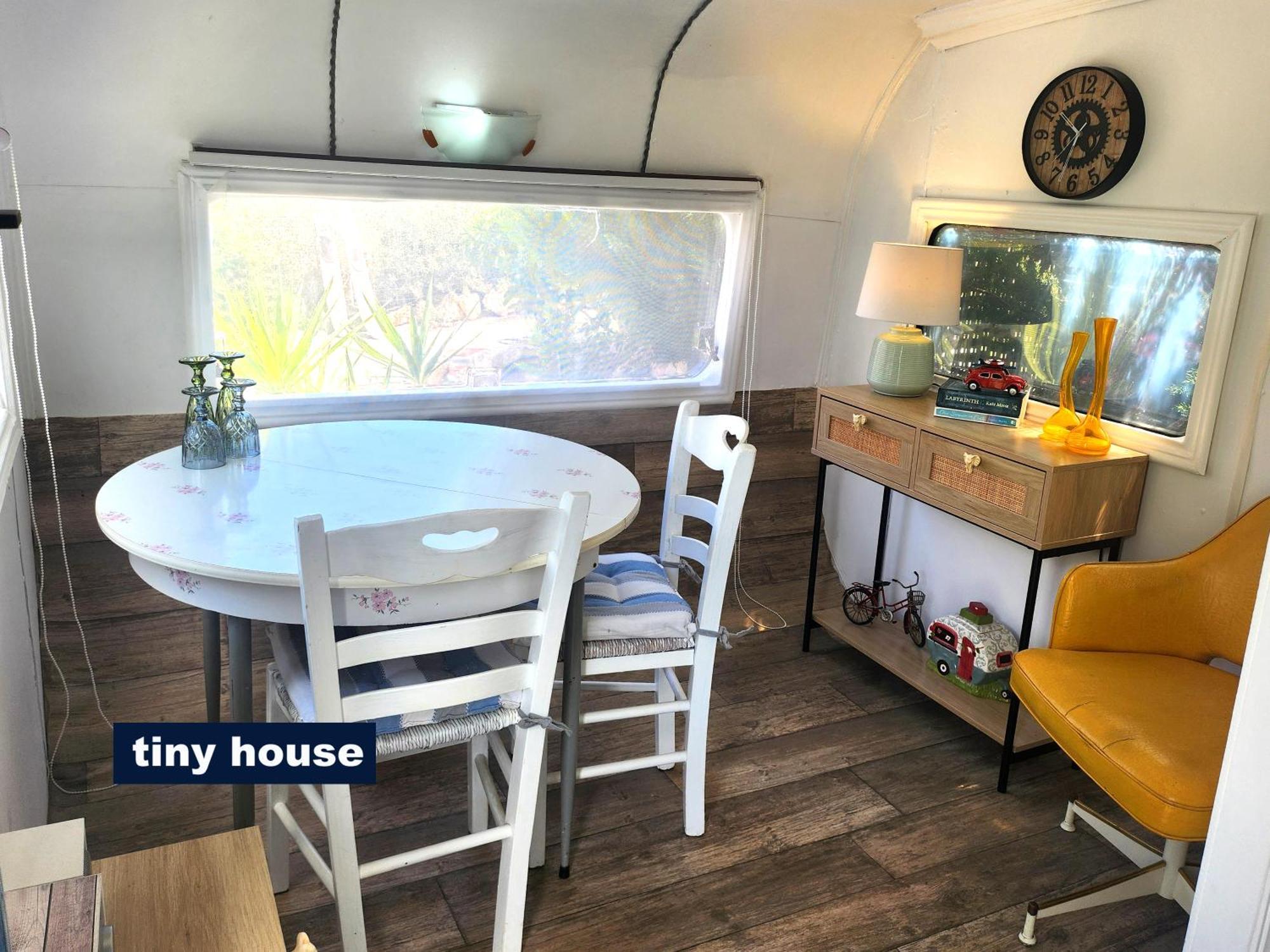 Hébergement de vacances Dream Tiny House Or Luxus Tent With Pool