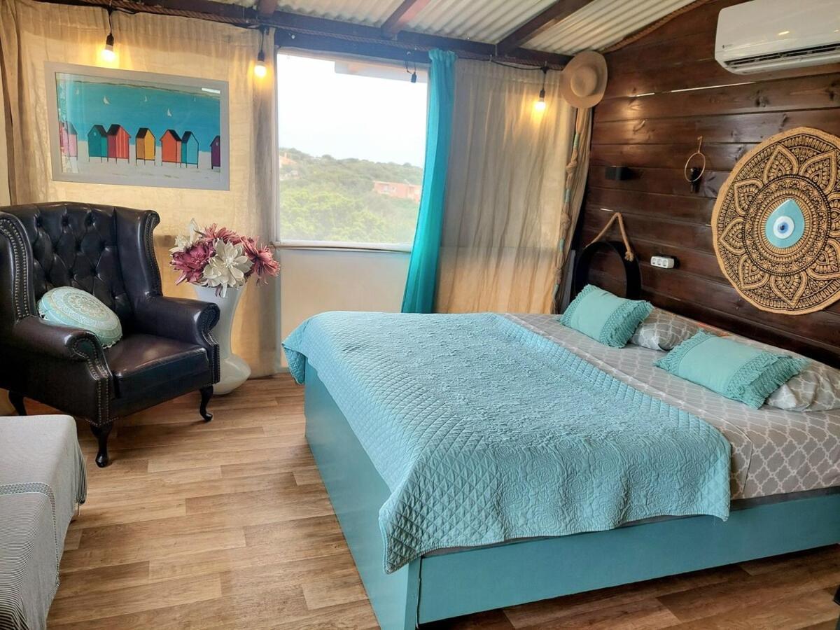 Dream Tiny House Or Luxus Tent With Pool